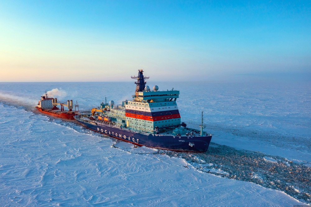 Подробнее о статье RUSSIA AND CHINA WILL SAIL ALONG THE NORTHERN SEA ROUTE ALL YEAR ROUND