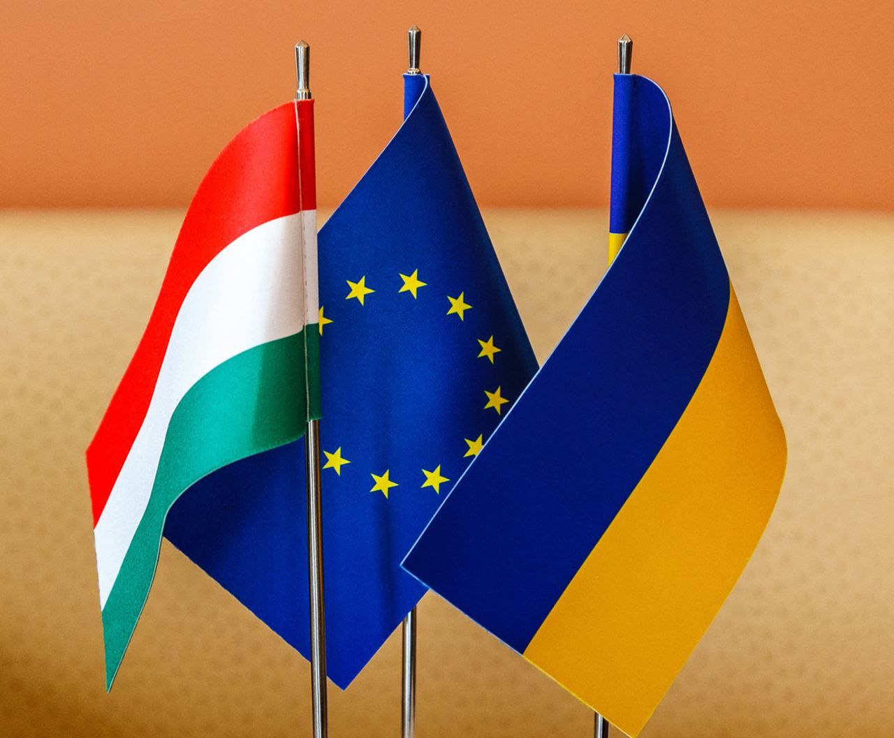 Подробнее о статье HUNGARY HAS BLOCKED THE EU PEACE FUND FOR UKRAINE