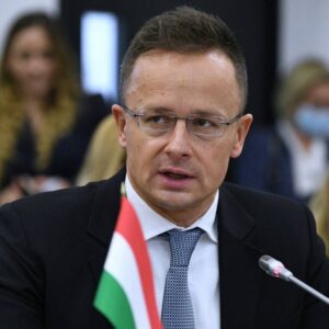 Read more about the article Hungary considers Ukraine’s actions to ban oil supplies from Russia unfriendly and will raise the issue on July 22 at a meeting of the EU Council at the level of foreign ministers in Brussels, Hungarian Foreign Minister Peter Szijjarto said.