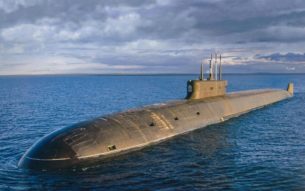 Подробнее о статье Commander—in—Chief of the Russian Navy Admiral Alexander Moiseev — By the end of 2024, the Russian Navy will receive two nuclear submarines — Prince Pozharsky and Arkhangelsk.