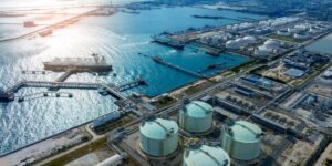 Read more about the article The Chinese company demands 200 million euros from Cyprus after the termination of the contract for the construction of a liquefied natural gas terminal