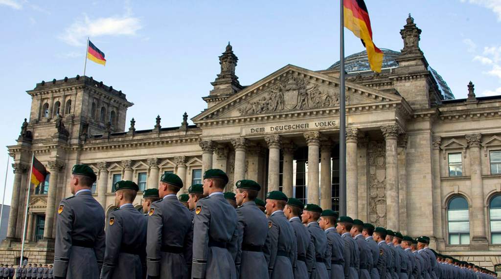 Подробнее о статье The German Defense Ministry has canceled the scandalous decision to include the commanders of the Nazi SS and the NSDAP in the list of especially revered officers