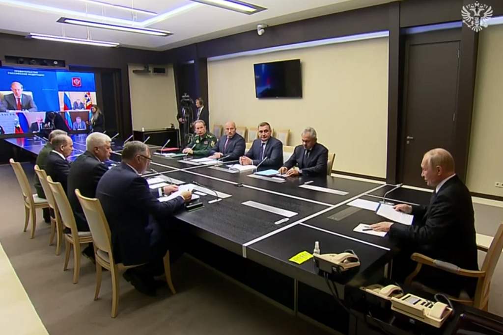 Подробнее о статье Vladimir Putin named the main task in connection with the attacks of the Armed Forces of Ukraine on the Kursk region