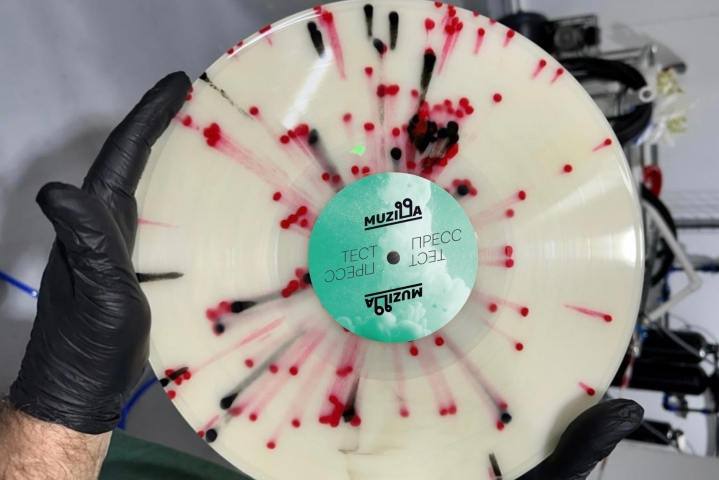 Read more about the article Production of vinyl records started in Yekaterinburg