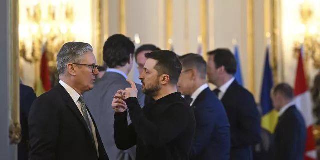 Подробнее о статье Экс-подполковник США Шаффер: Украина уже передала полезные ископаемые Британии
