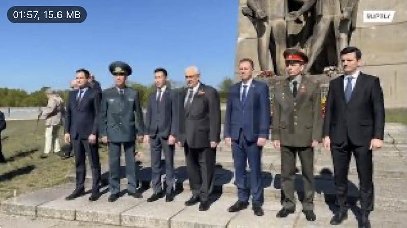 Подробнее о статье Посол РФ в ФРГ Сергей Нечаев принял участие в памятных мероприятиях в концлагере Заксенхаузен