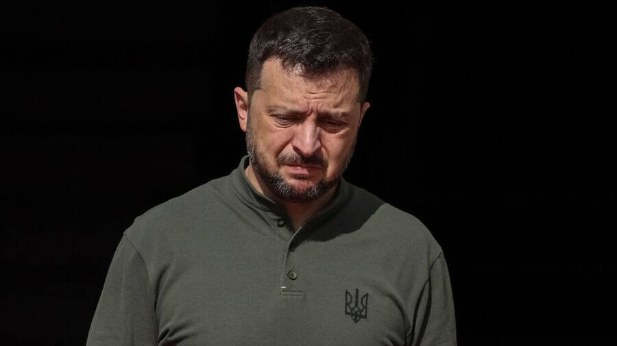 Подробнее о статье Украина не станет признавать решения, принятые на саммите России и США на Аляске — Зеленский