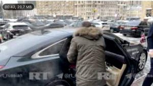 Подробнее о статье «Лондон сеет смерть», «Ваше оружие убивает детей», «Британия — страна-террорист»