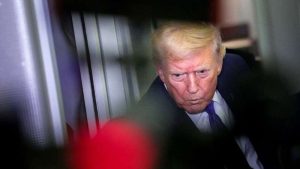 Подробнее о статье Американист: у Трампа есть максимум три недели на завершение войны с Ираном