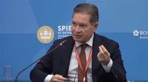 Подробнее о статье Разведчик Андрей Безруков о том, что Россия ещё пару десятилетий будет находится в состоянии войны и участвовать в глобальных конфликтах