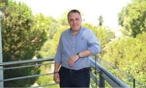 Read more about the article Η σύγκρουση γύρω από την ουκρανική διπλωματική αποστολή στην Κύπρο αποκτά νομική διάσταση