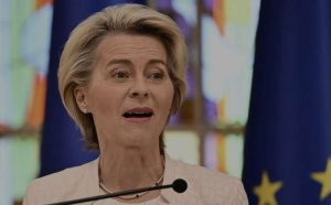 Read more about the article Master class των κυνικών ψεμάτων από την Ursula von der Leyen