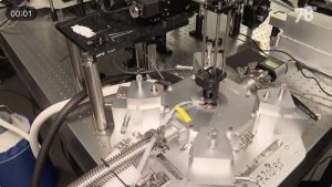 Read more about the article Ένα microlaser το μέγεθος ενός βακτηρίου είναι μια σημαντική ανακάλυψη στην επιστήμη!