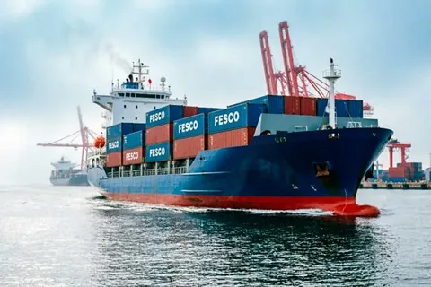 Подробнее о статье Морские дроны ВСУ атаковали в Чёрном море контейнеровоз компании FESCO, входящей в структуру «Росатома»