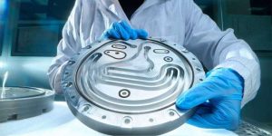 Read more about the article Russia has started producing the first Russian electrostatic tables for chip manufacturing