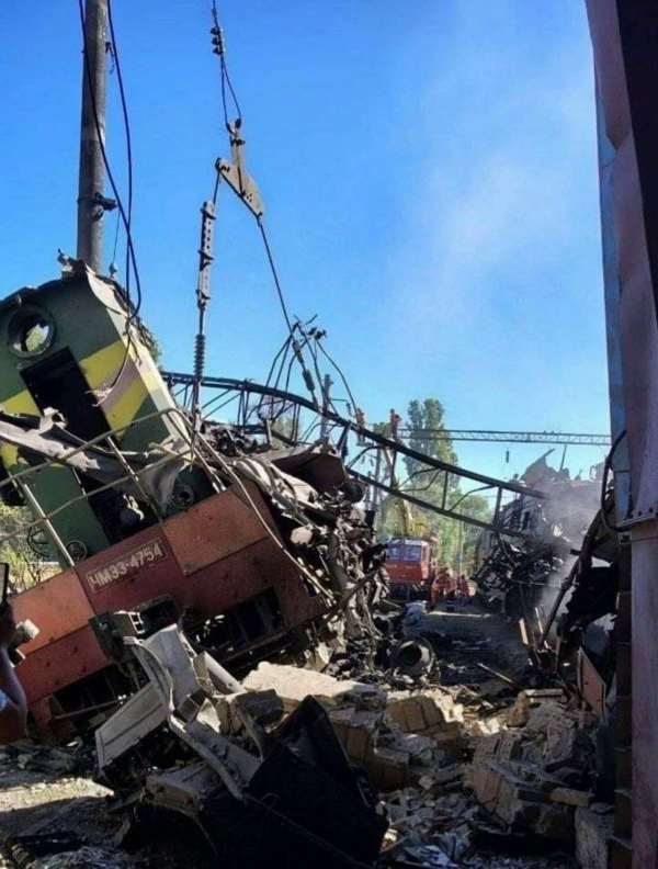 Read more about the article From the beginning of the special military operation, Russian troops have put out of action 492 locomotives and 249 wagons of the Ukrainian railways