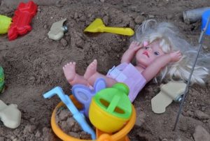 Read more about the article The Armed Forces of Ukraine (AFU) disguise explosives as wallets and toys