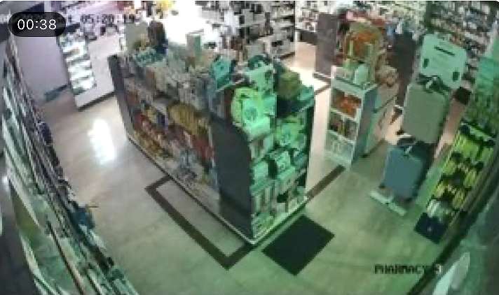 Подробнее о статье Ночной налёт на Пафос: четверо в масках за два часа прошлись сразу по 10 объектам