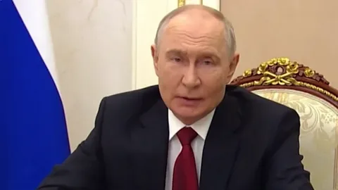 Подробнее о статье Владимир Путин выступил с традиционным телевизионным обращением