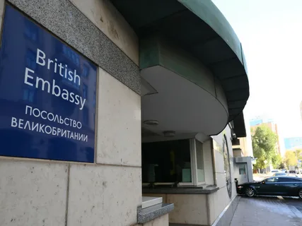 Read more about the article Η FSB έσωσε τον Βρετανό πρέσβη. Διακόπηκε ουκρανική επιχείρηση υπό ψευδή σημαία.
