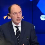 Внук бывшего президента Франции Шарля де Голля — Пьер де Голль — заявил о желании получить российское гражданство