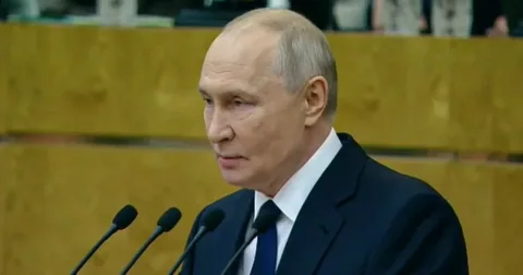 Подробнее о статье Путин поздравил россиян с Днем воссоединения новых регионов с РФ