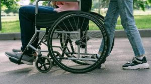 Read more about the article Στην Κύπρο απαιτούν επειγόντως αλλαγή των κανόνων για τις συντάξεις αναπηρίας: οι άνθρωποι πληρώνουν εισφορές για χρόνια, αλλά μπορεί να μείνουν χωρίς παροχές