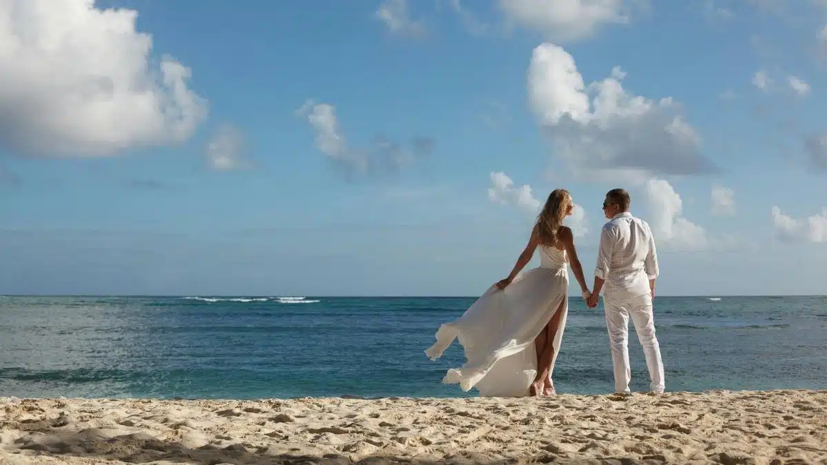Read more about the article Citizenship of Cyprus by marriage may be granted after six months on the island