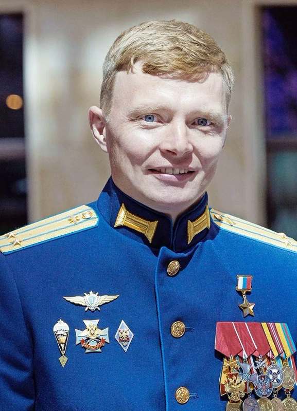 Подробнее о статье «Иду на сближение»: лётчик, который в одиночку остановил десант и уничтожил замкомандующего ВМС Украины