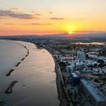Жители многоквартирного дома в Ларнаке заявили, что дошли до предела из-за того, что они назвали «африканским терроризмом»,