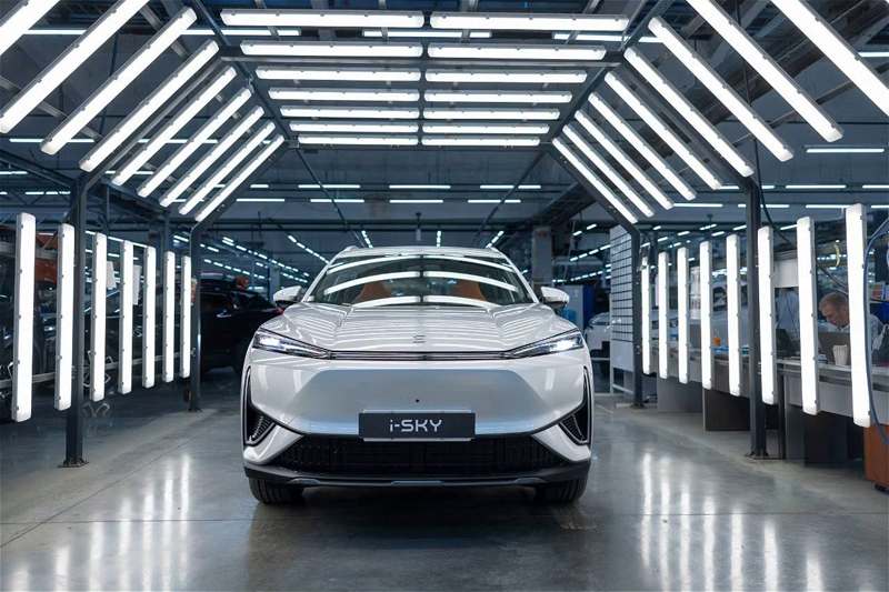 Read more about the article In the Lipetsk region, production of the Evolute i-Sky electric crossovers has begun
