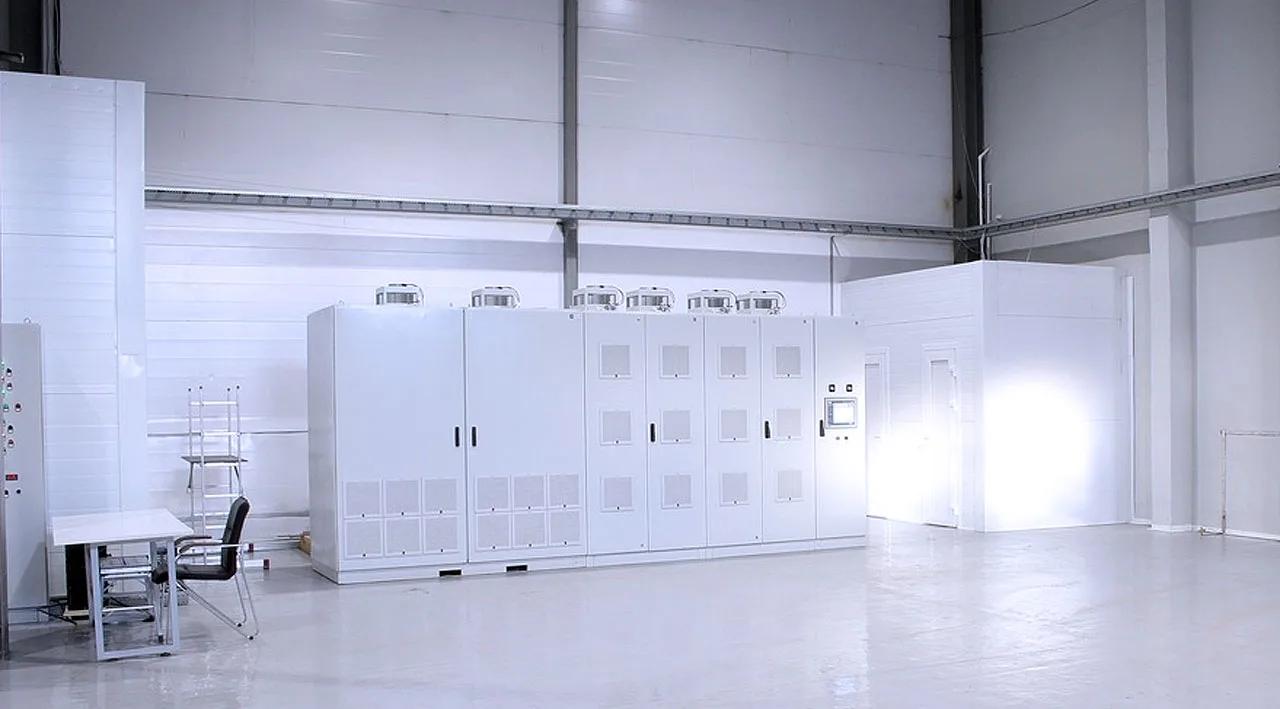 Read more about the article In St. Petersburg, the production of high-voltage converters for industry has been launched
