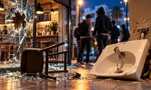 Read more about the article In Limassol, residents of the Ekali district complain about nighttime fights, arson of trash bins, and vandalism: teenagers regularly cause unrest near dormitories